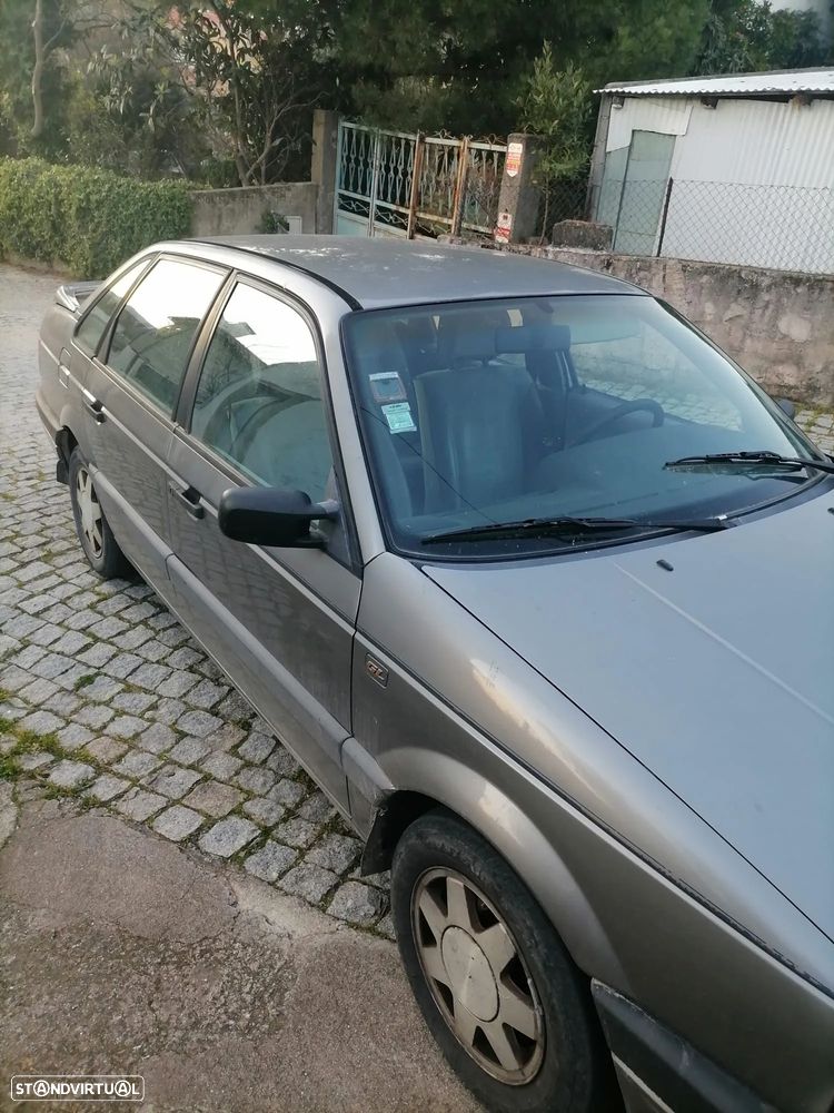 VW Passat - 2