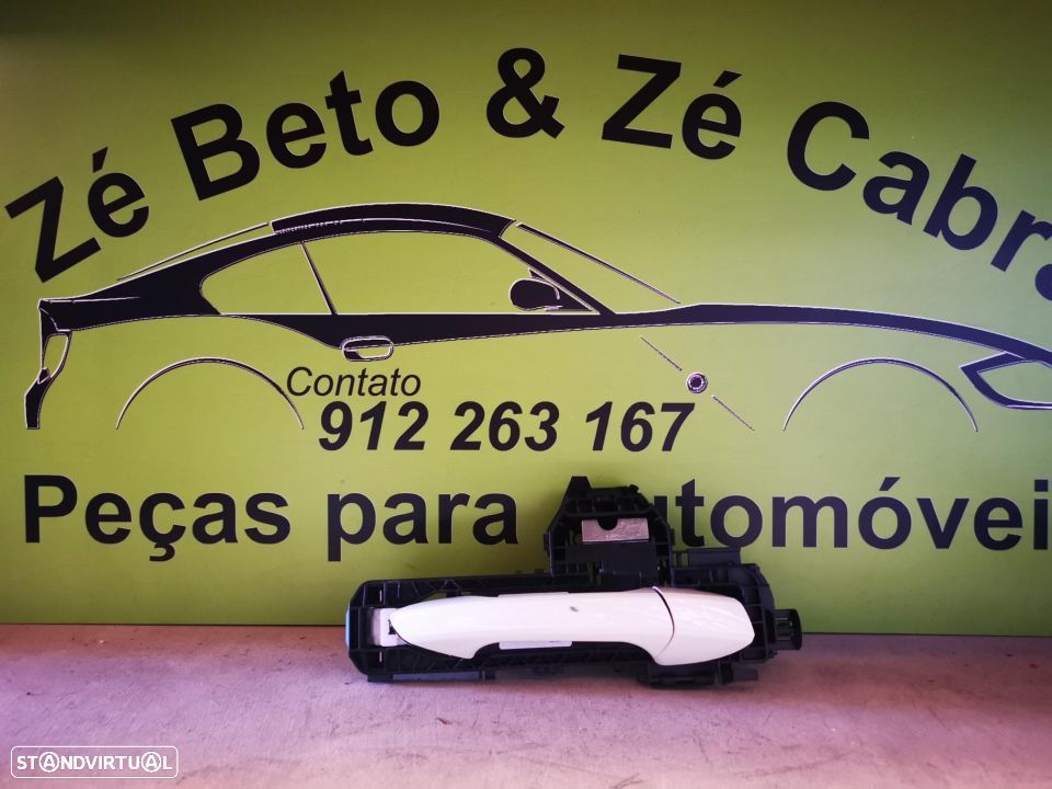 MERCEDES A W176 PUXADOR PORTA FRENTE DIREITA - Z250 - 1