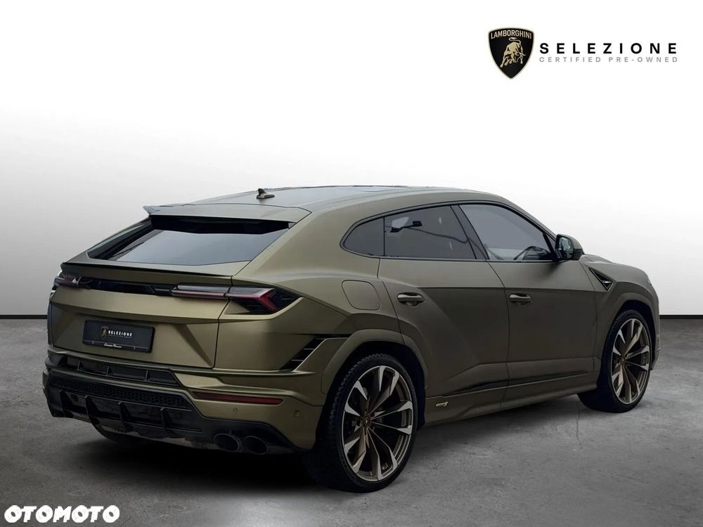 Lamborghini Urus - 2