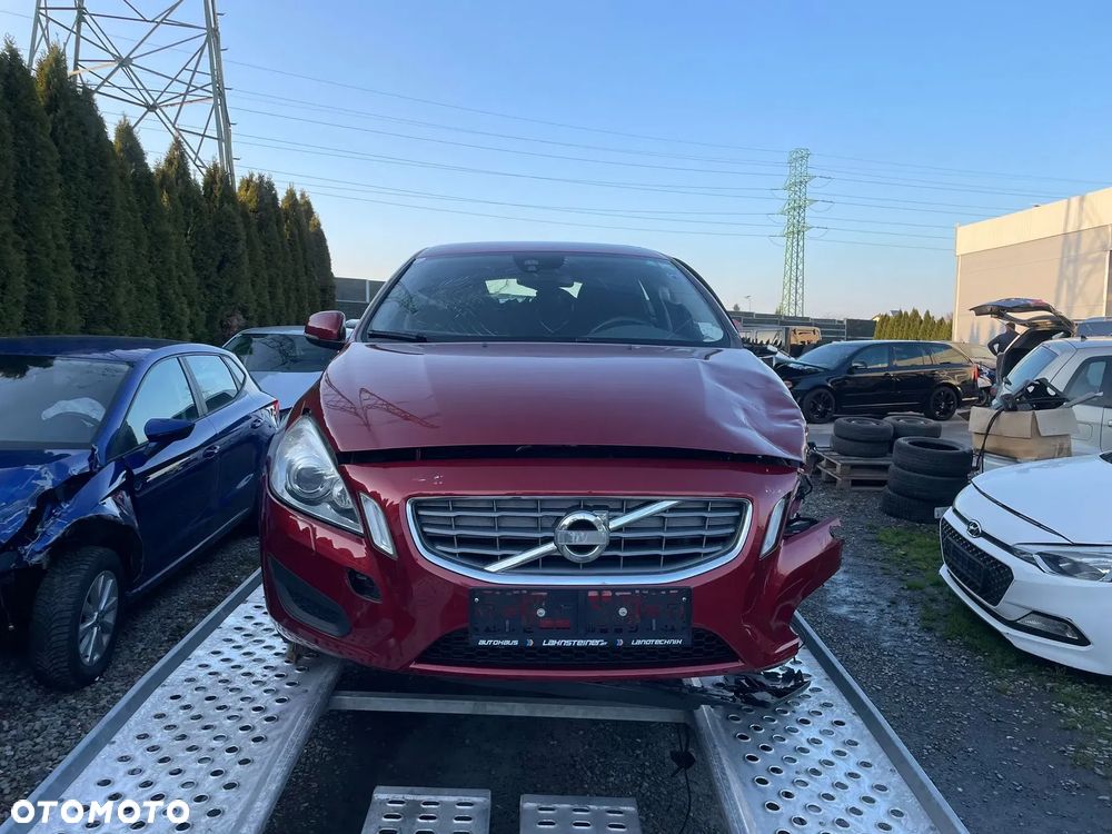 Volvo V60 D2 Momentum - 10
