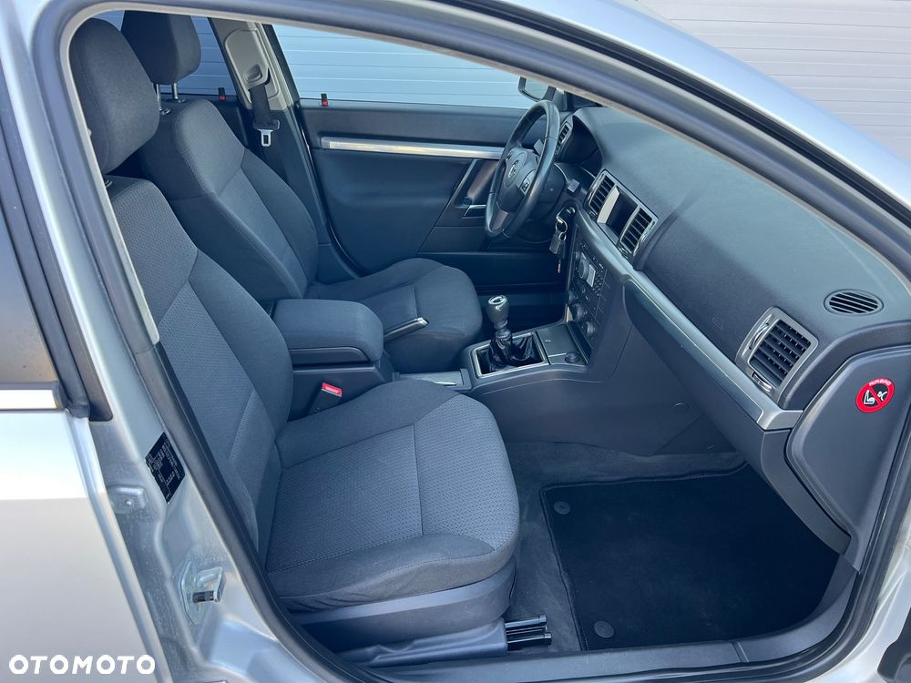 Opel Vectra GTS 1.9 CDTI - 8