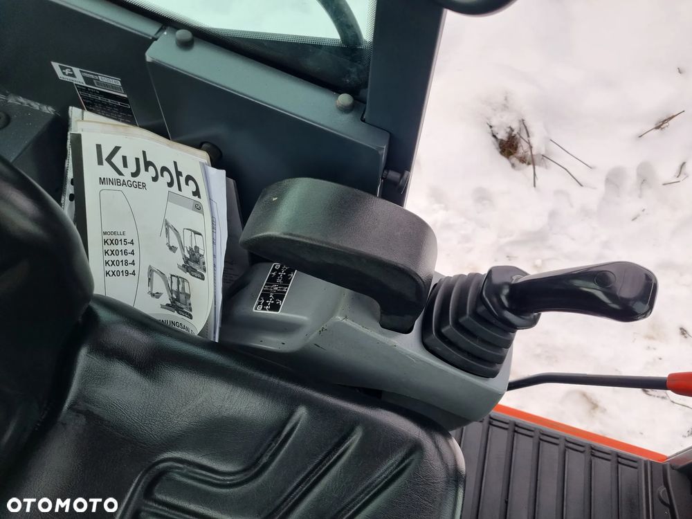Kubota KX016-4 Koparka Gąsienicowa 2 tony. DEKRA aktualna do 2026r. Rozsuwane Hydr. podwozie! Sprowadzona z Norwegii! Zero luzów i wycieków. Maszyna jak Nowa z Salonu! 2017rok. Pełna Dokumentacja. Gąsienice bez zużycia! Łyżka Skarpowa Nowa! Szybkozłącze! Okazja Tanio! Dodatkowa Linia Hydr. na młot i wiertnice - 39