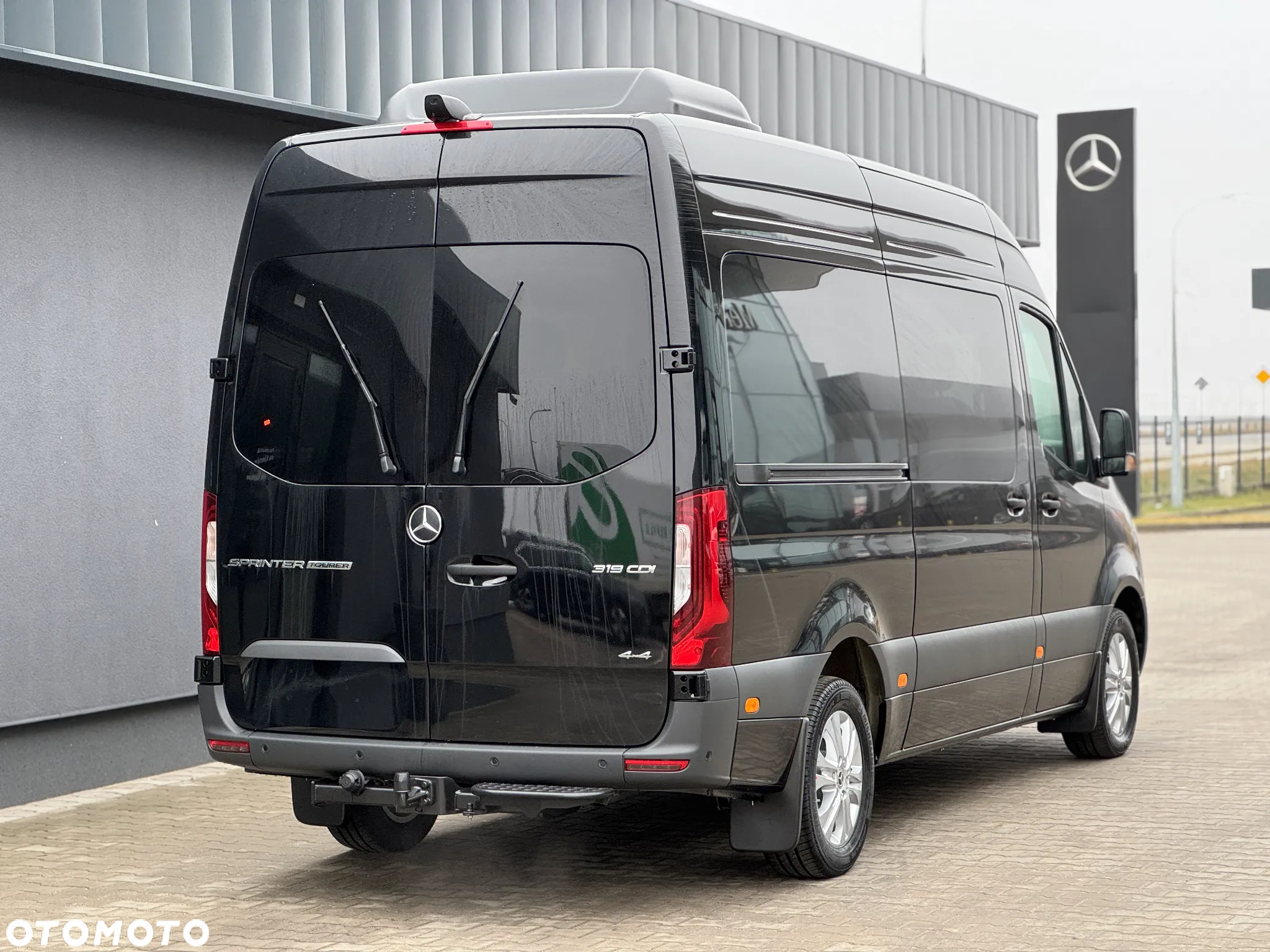 Mercedes-Benz Sprinter - 3