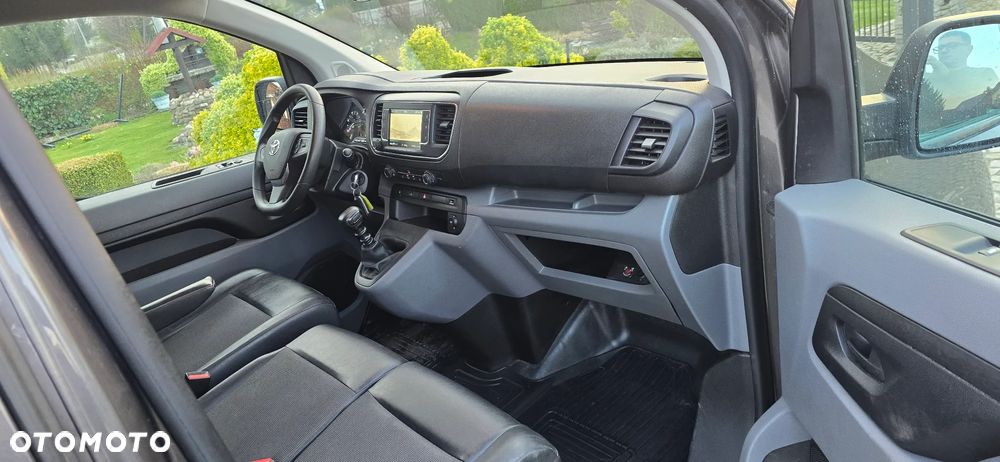 Toyota Proace - 10
