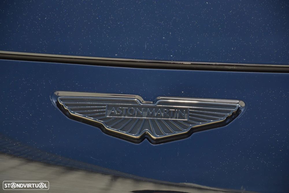 Aston Martin DBX 707 - 24