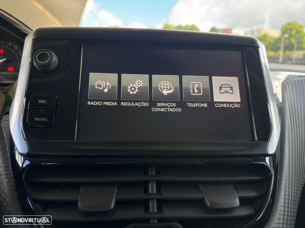 Peugeot 208 1.6 BlueHDi Style - 12