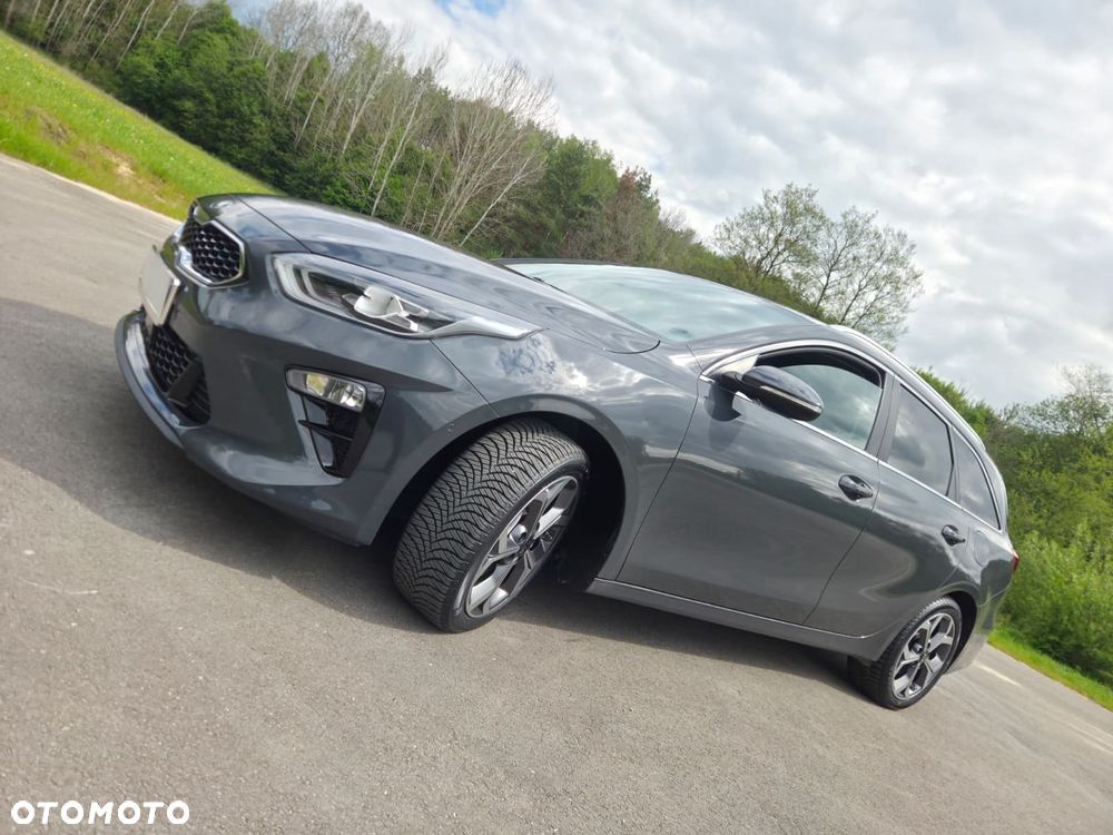 Kia Ceed 1.6 CRDi DCT Platinum Edition - 11
