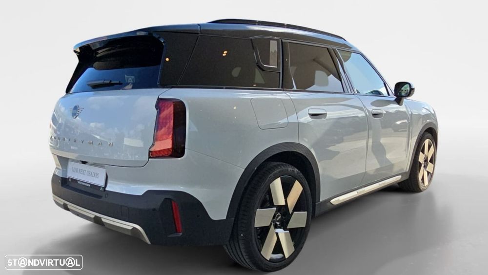 MINI Countryman E Favoured L - 5