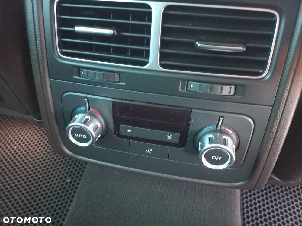 Volkswagen Touareg - 21