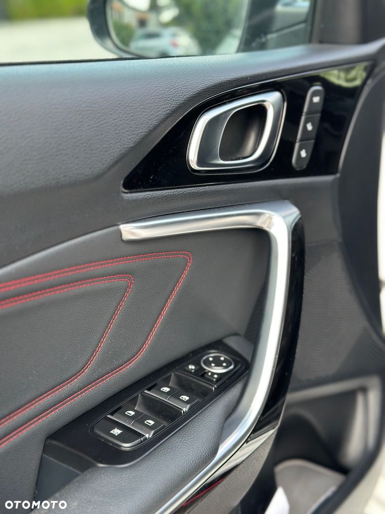 Kia ProCeed 1.6 T-GDI GT DCT - 14