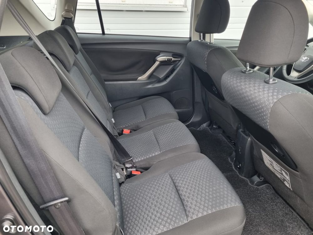 Toyota Verso 1.6 5-Sitzer Comfort - 26