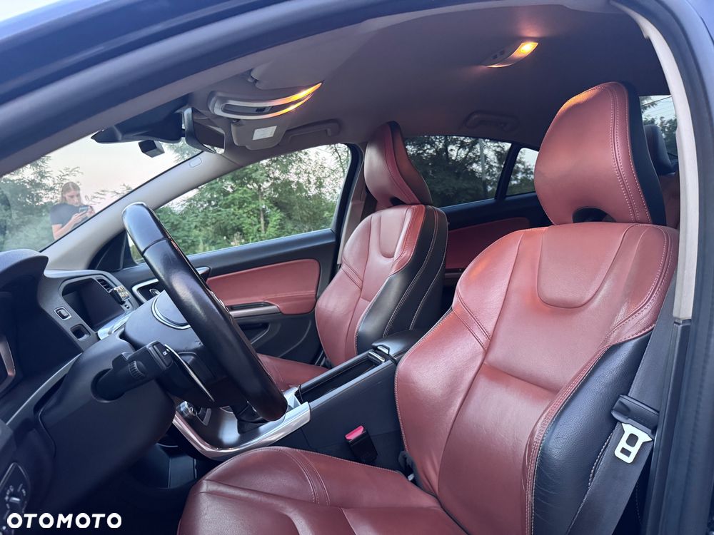 Volvo S60 T5 Drive-E Summum - 15