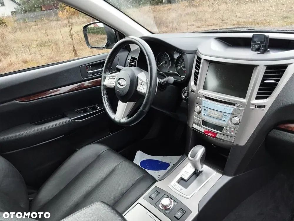 Subaru Outback 3.6 R Exclusive Navi MAC - 19