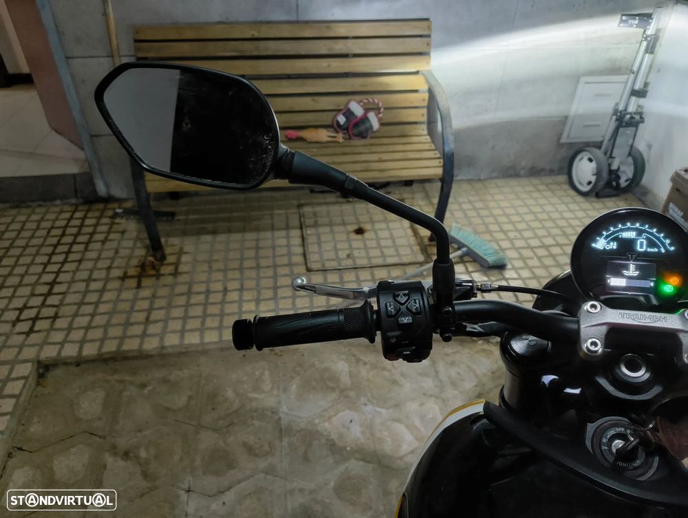 Triumph Trident - 14