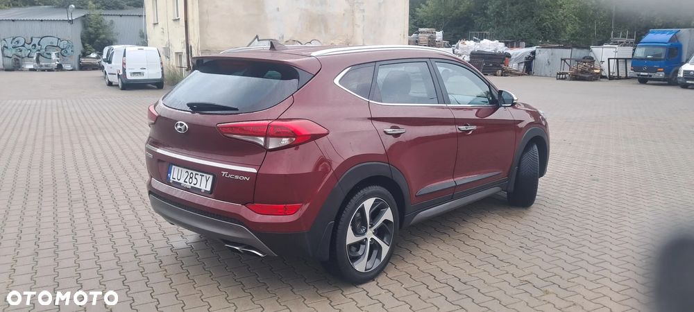 Hyundai Tucson - 4
