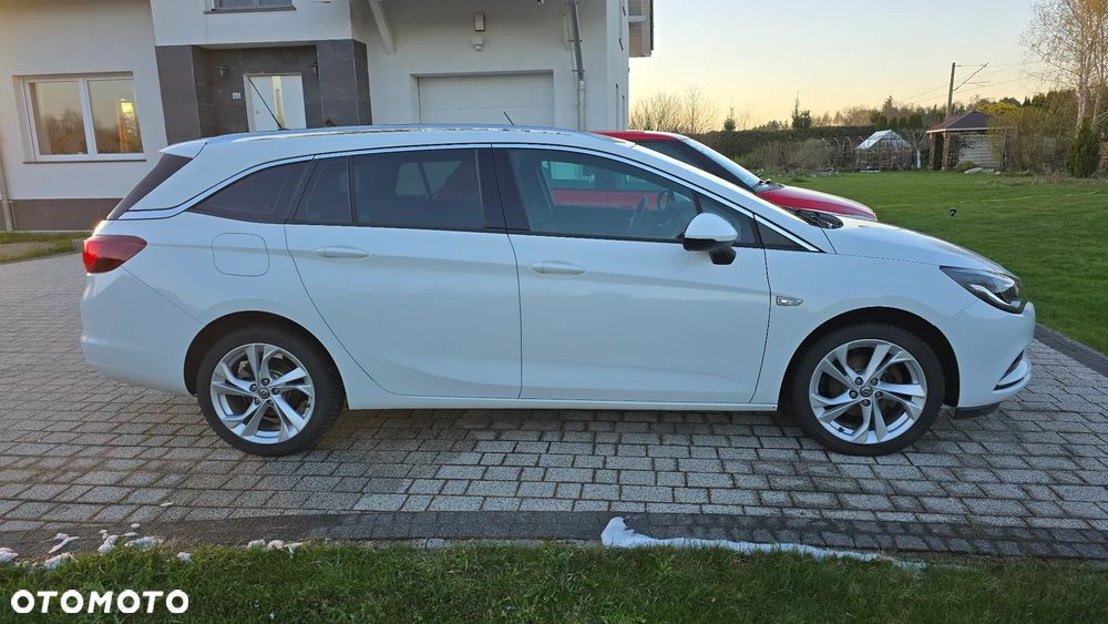Opel Astra 1.4 T Dynamic S&S - 2