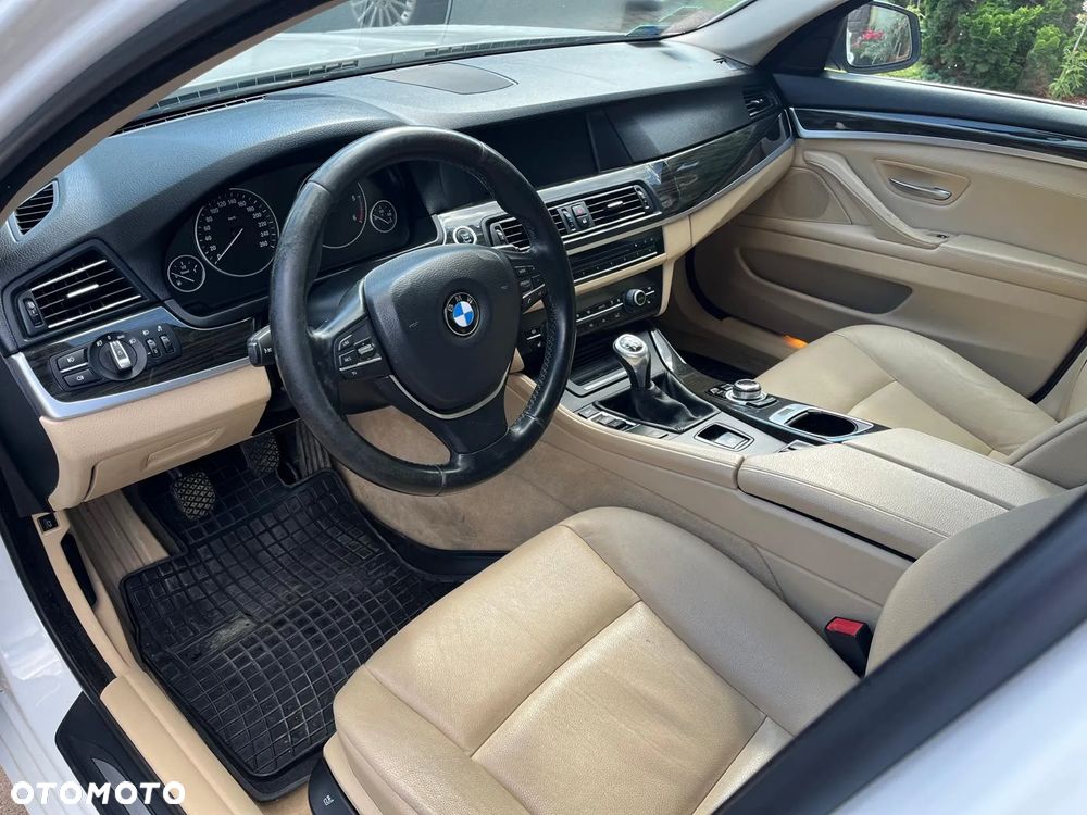 BMW Seria 5 530d - 14