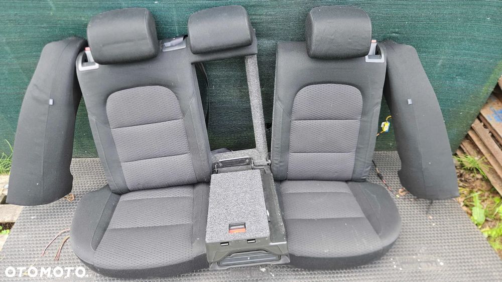 Kanapa Siedzisko Oparcie Welur Podłokietnik Uchwyt Napoje Cupholder Grzane Podgrzewane Skoda Superb II 2 - 8