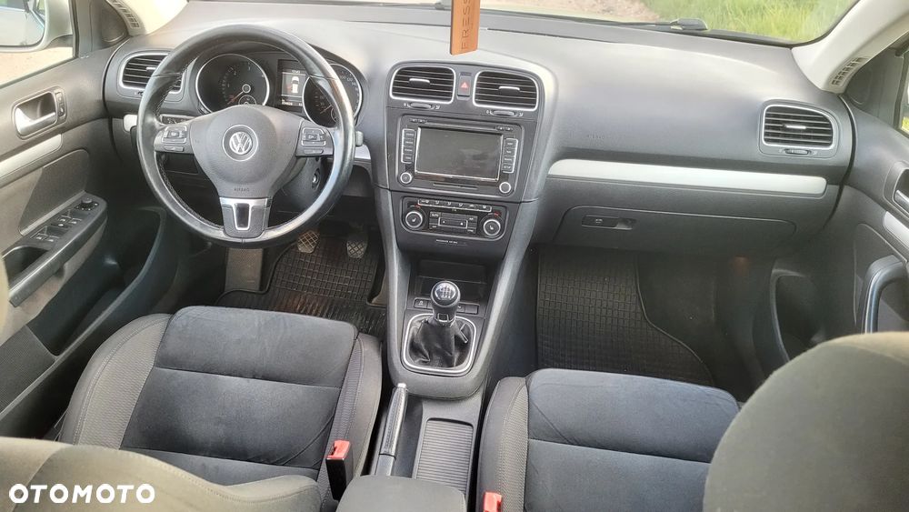 Volkswagen Golf 2.0 TDI DPF Highline - 6
