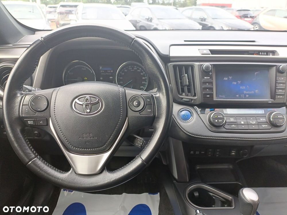 Toyota RAV4 Hybrid Style 4x2 - 15