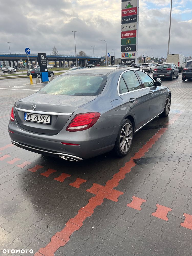 Mercedes-Benz Klasa E 200 9G-TRONIC - 5
