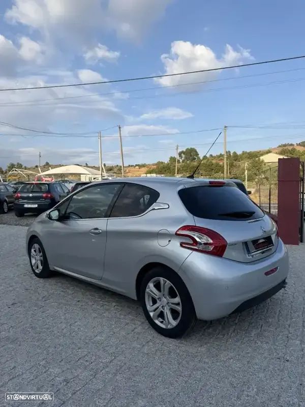 Peugeot 208 1.2 VTi Active - 7