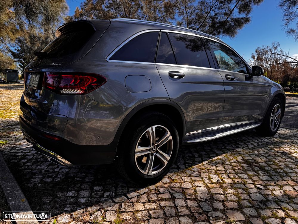 Mercedes-Benz GLC 300 - 21