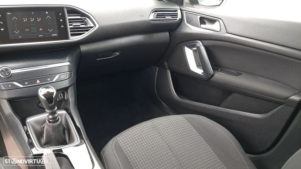 Peugeot 308 1.5 BlueHDi Business Line - 23