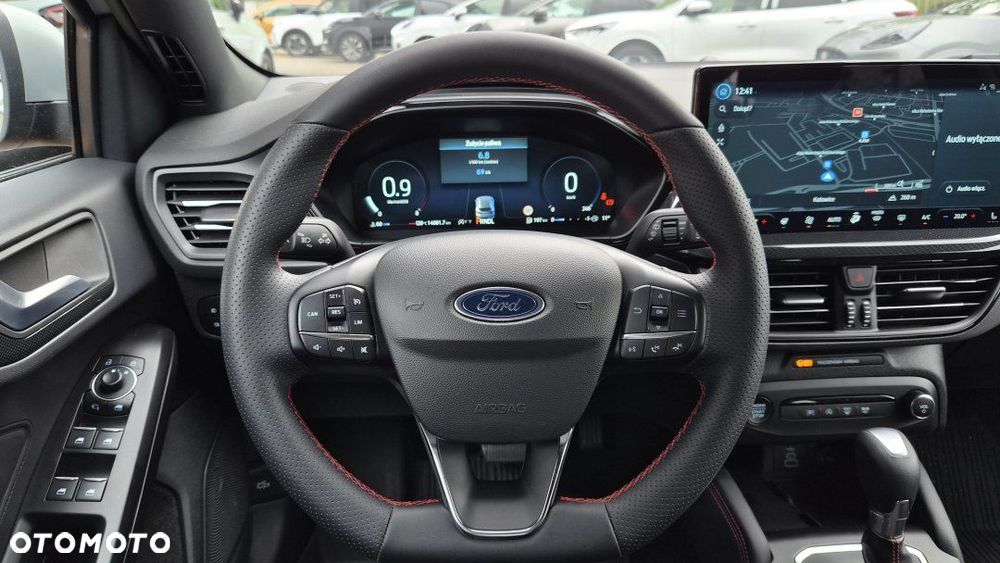 Ford Focus - 11
