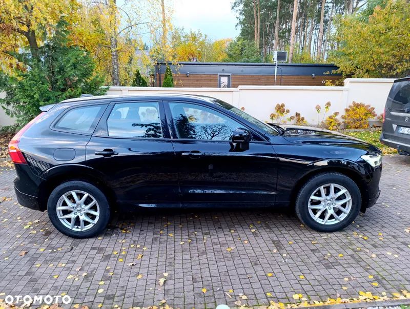 Volvo XC 60 T5 AWD Momentum Pro - 7