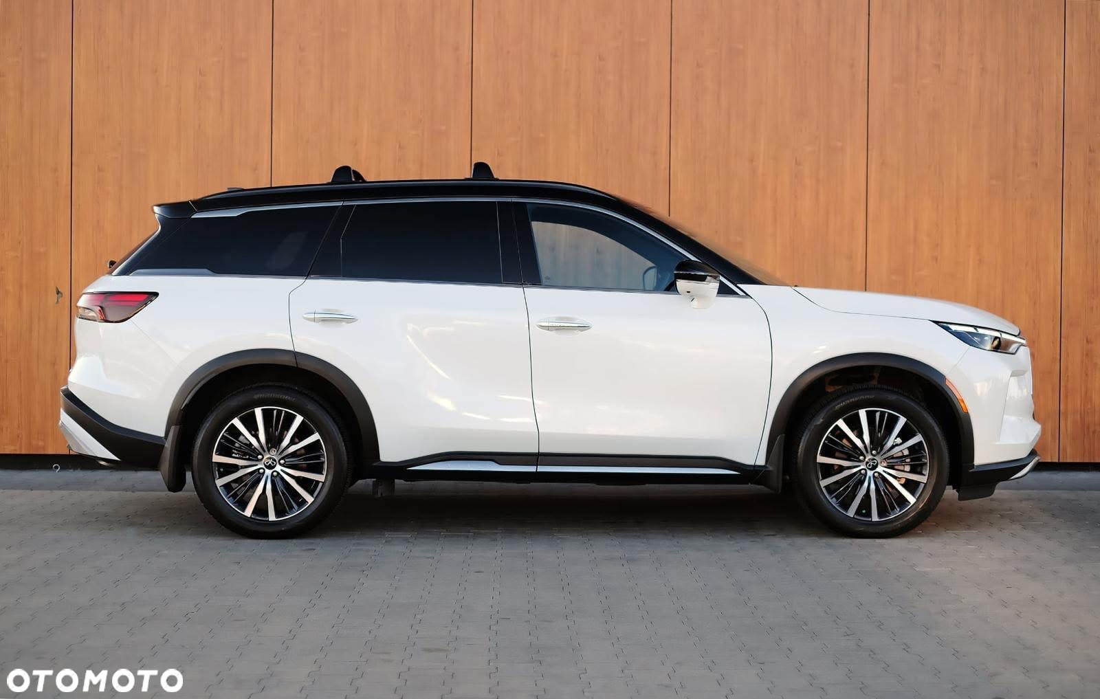 Infiniti QX60 - 15