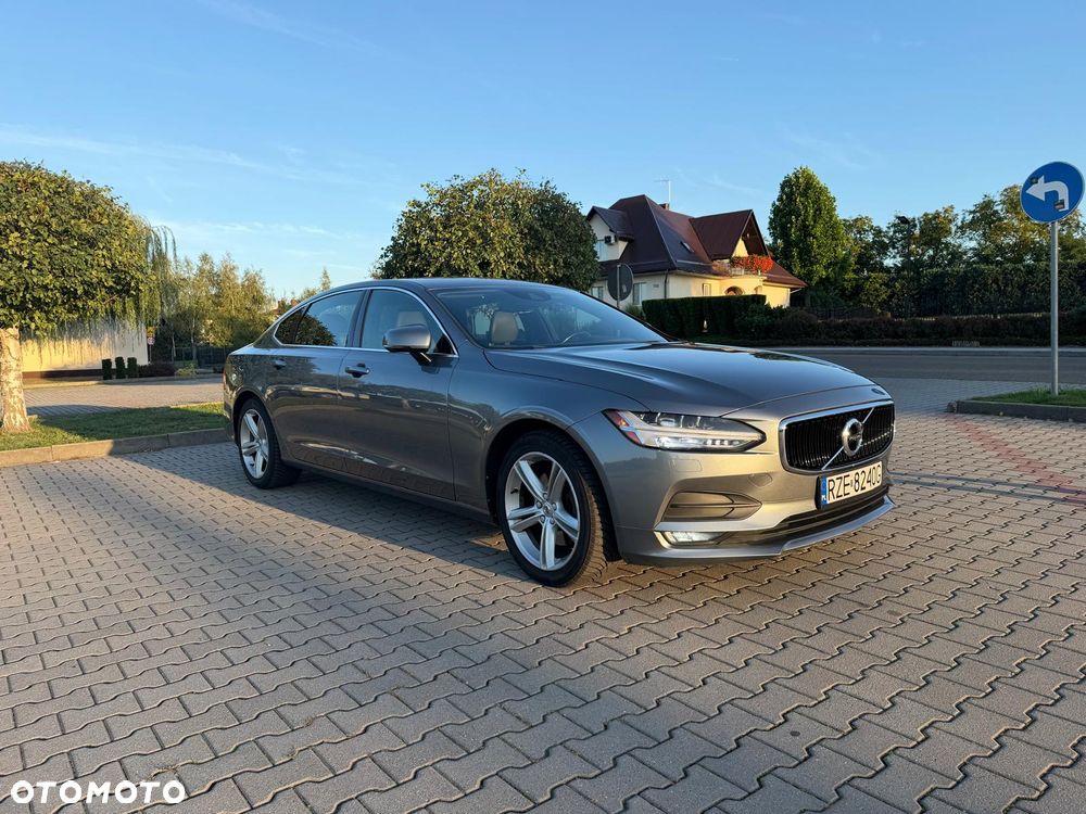 Volvo S90 T5 Geartronic Momentum - 1