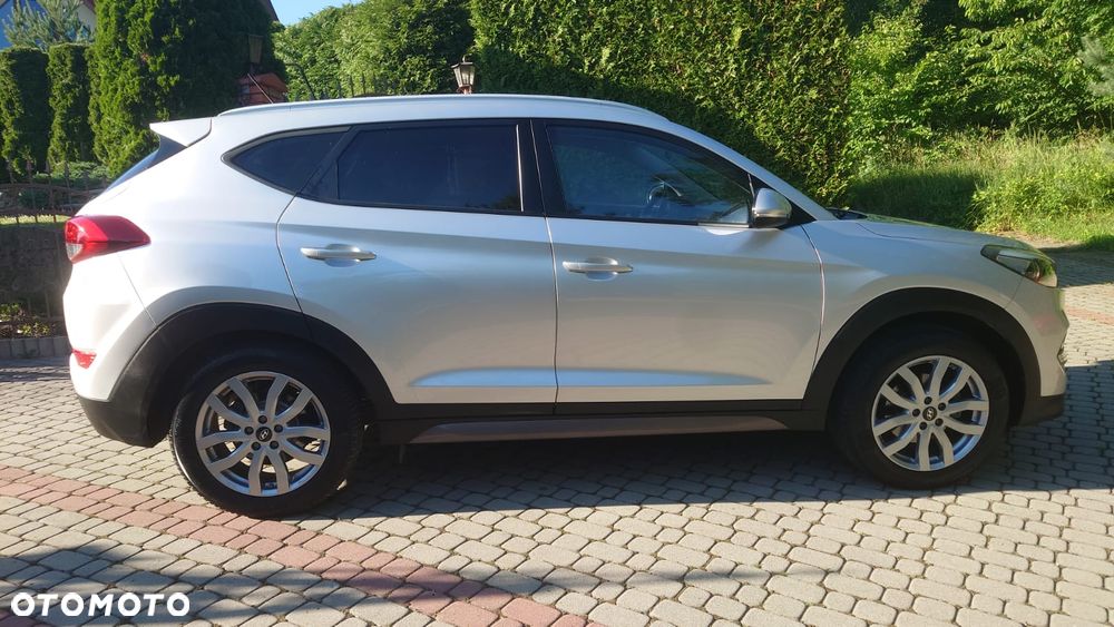 Hyundai Tucson 1.6 GDi 2WD Pure - 11