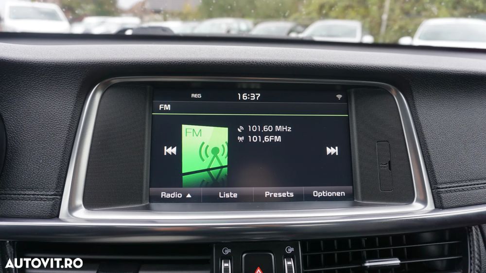 Kia Optima - 28