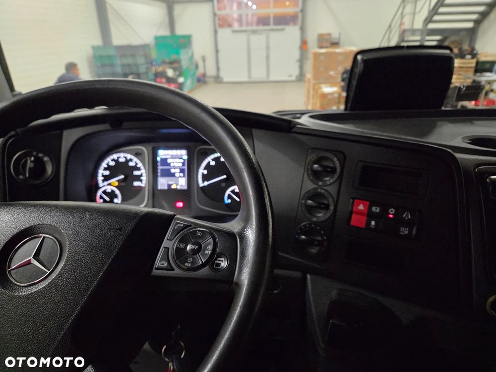 Mercedes-Benz atego 1518 - 21