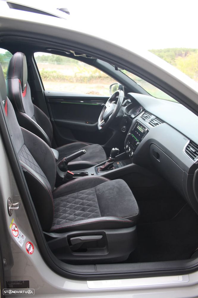 Skoda Octavia Break 2.0 TDI DSG RS - 31