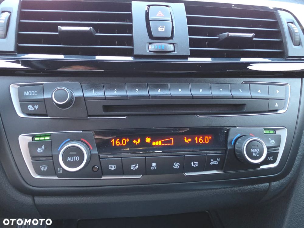BMW Seria 3 320d - 17