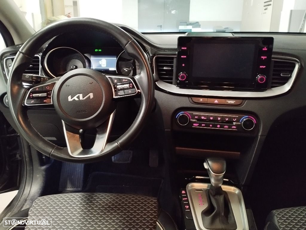 Kia XCeed 1.6 GDi PHEV Drive - 10
