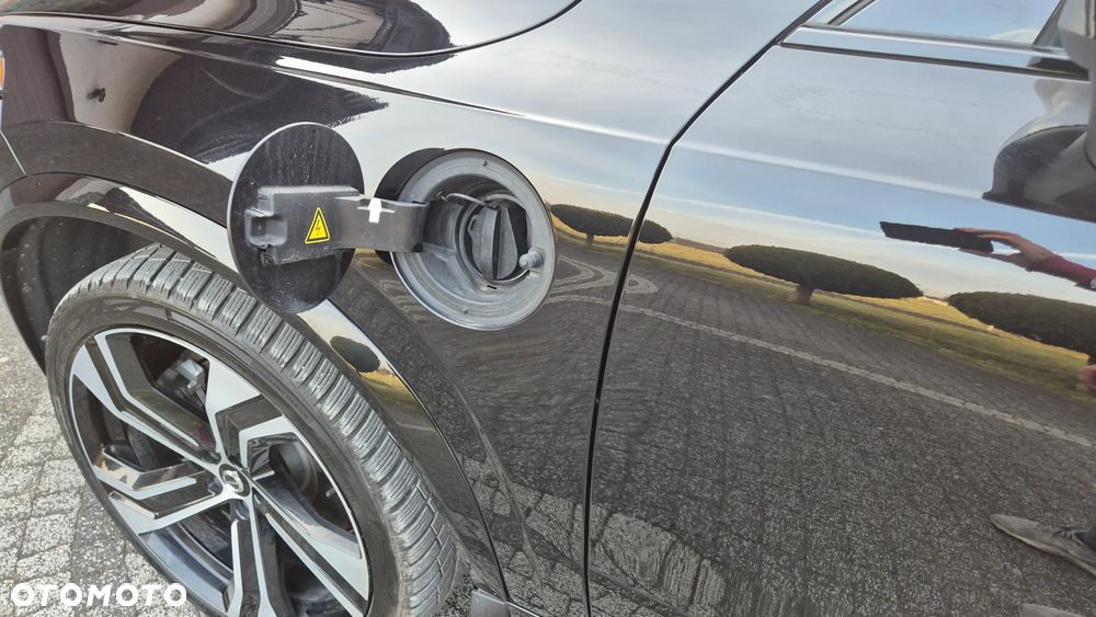 Volvo XC 90 - 7