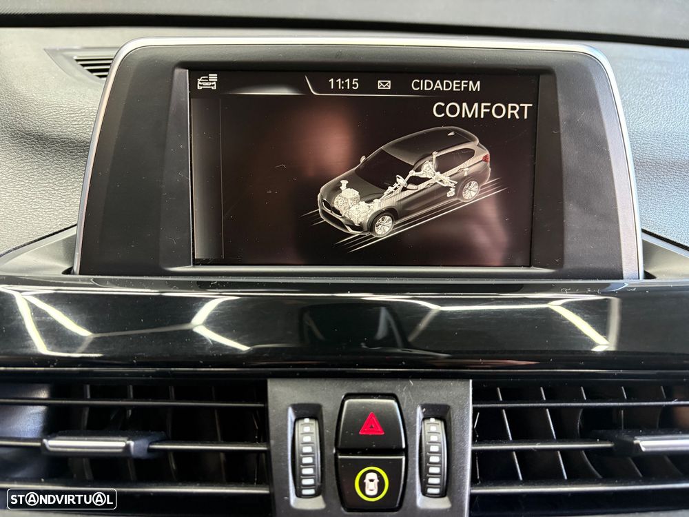 BMW X1 16 d sDrive Line Sport - 48