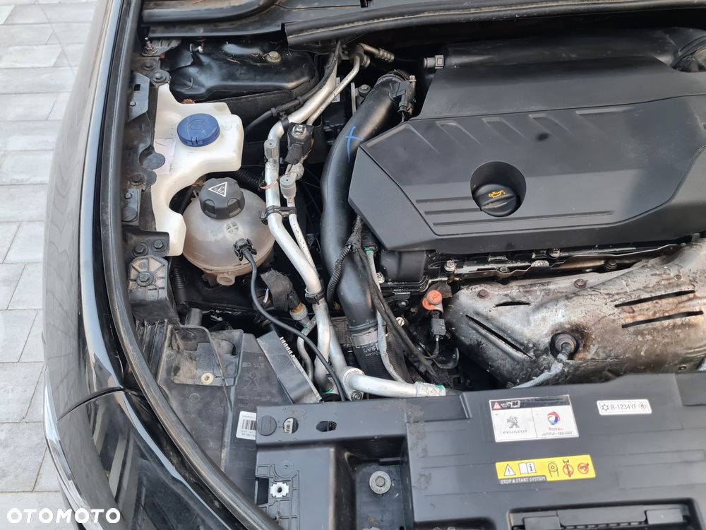Peugeot 508 180 e-EAT8 GT - 31