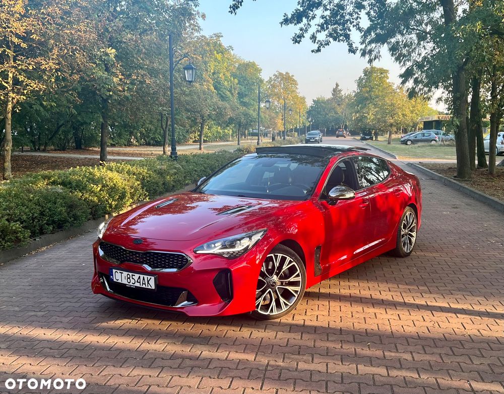 Kia Stinger 2.0 T-GDI GT Line - 1