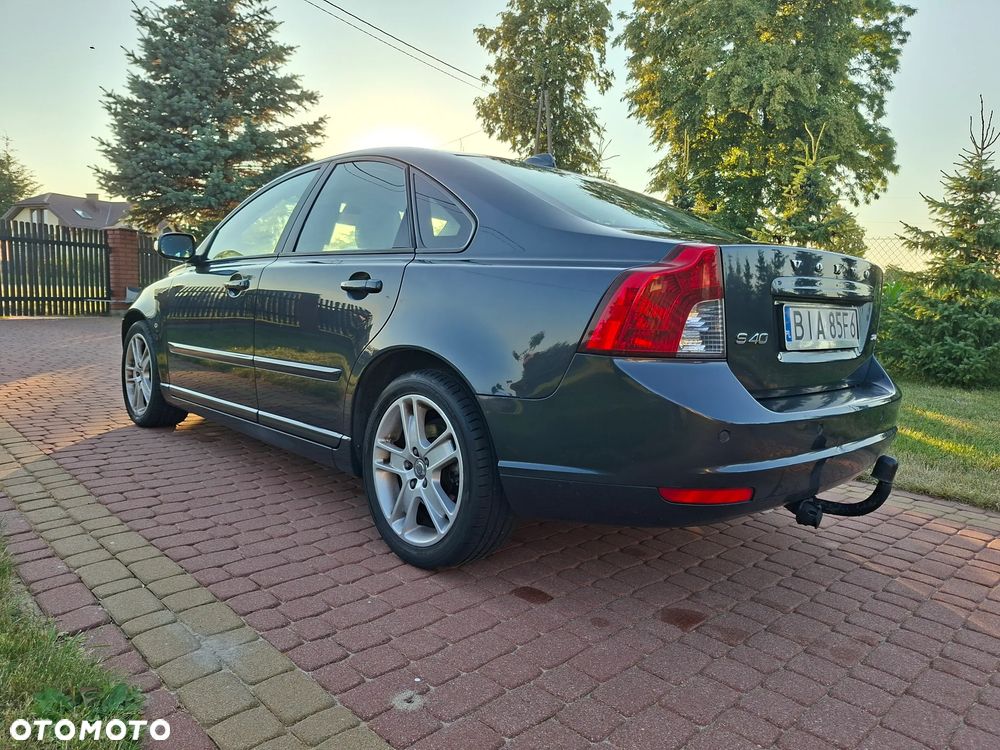 Volvo S40 2.0D Momentum - 7