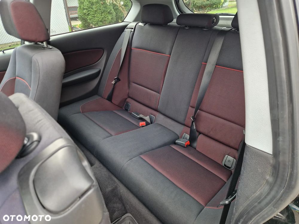 BMW Seria 1 - 9