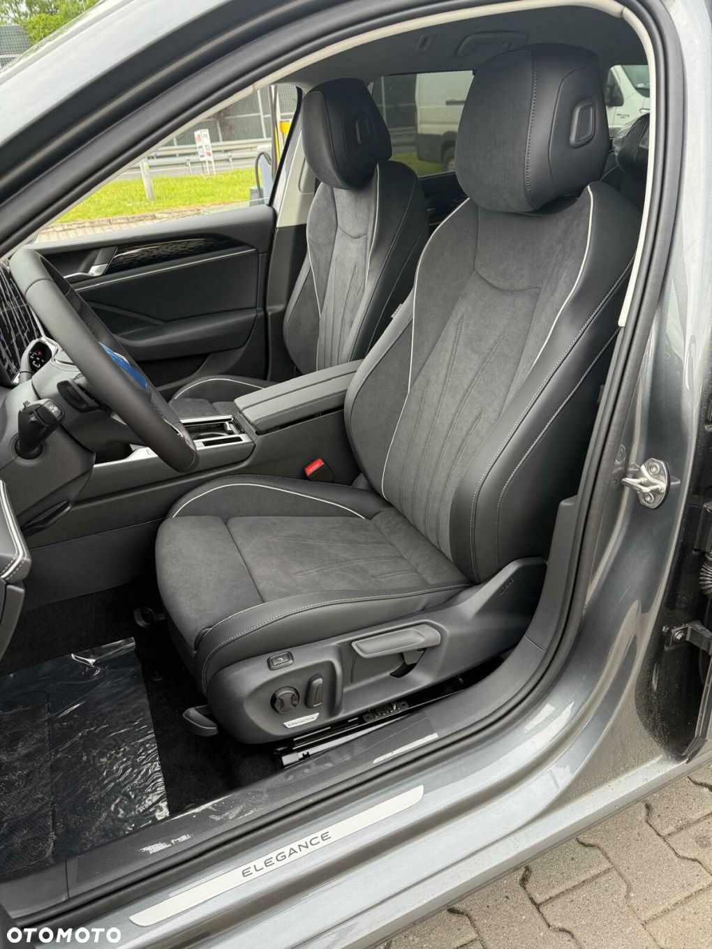 Volkswagen Passat 1.5 TSI eHybrid PHEV Elegance DSG - 10