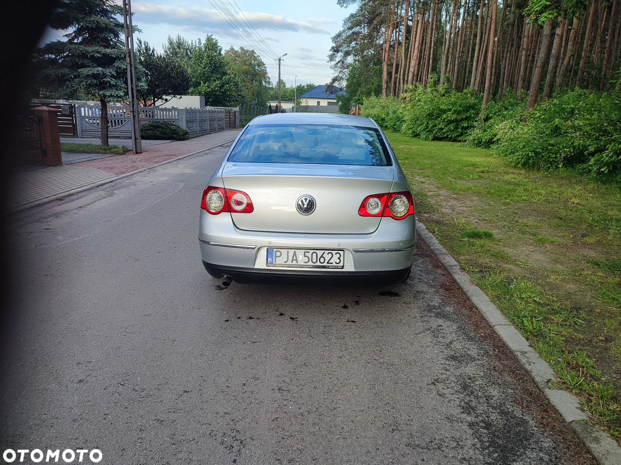 Volkswagen Passat 1.6 FSI Sportline - 12