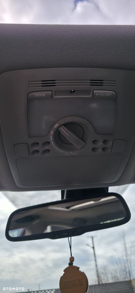 Lexus IS 220 D Prestige - 22