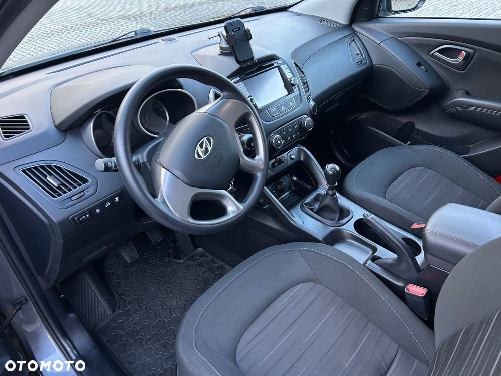 Hyundai ix35 blue 1.6 2WD Finale - 15