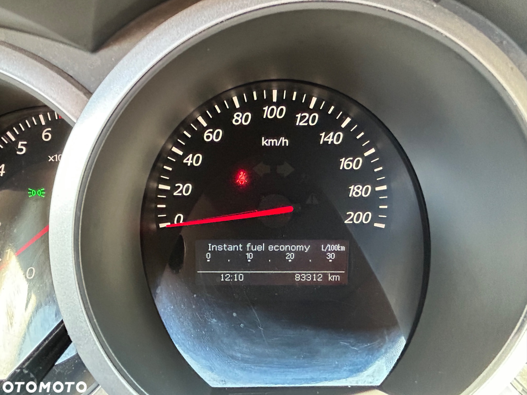 Suzuki Grand Vitara 1.6 Comfort - 16