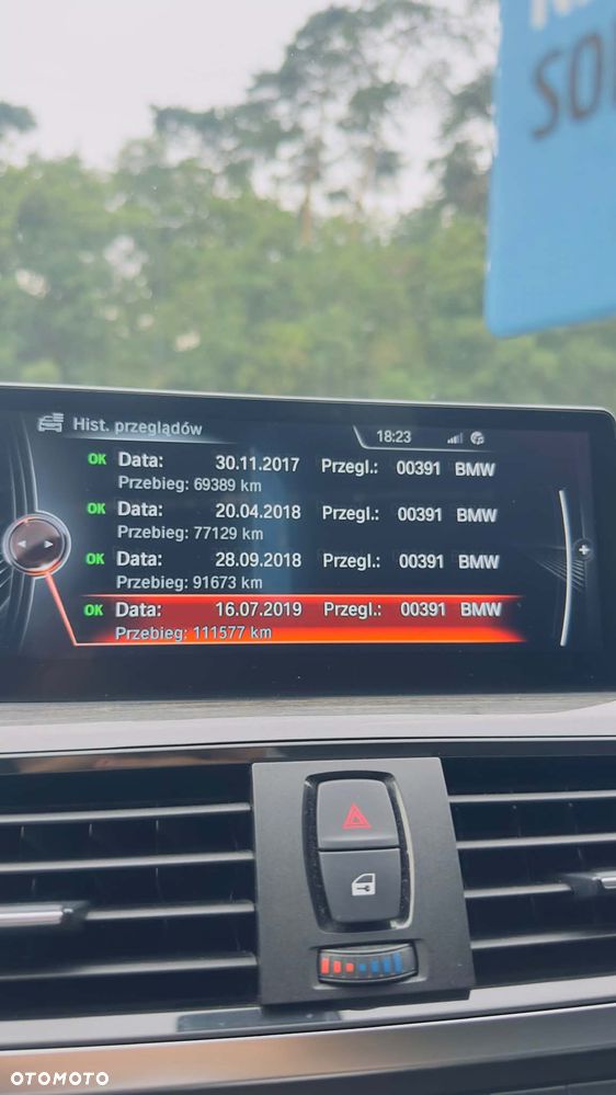 BMW Seria 3 330d xDrive Edition Luxury Line Purity - 27